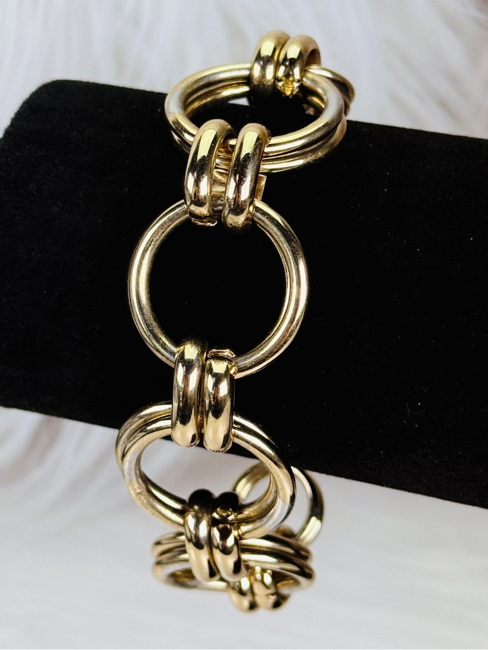 Vintage aged light, goldtone chain, toggle closure, bracelet